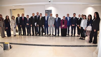 تعاون بين البرلمان والجامعات لتطوير برامج حقوق الإنسان التعليمية