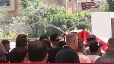 وداعا هاني شاكر.. جنازة مهيبة لـ «أمير الغناء العربي» في القاهرة