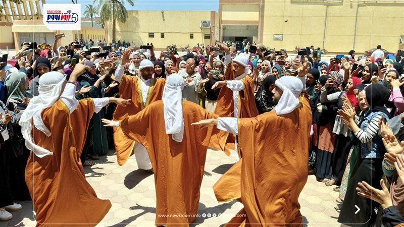 جانب من اللاحتفالية