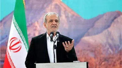 لمدة ساعتين ونصف.. بزشكيان يكشف تفاصيل اجتماع رفيع مع المرشد الإيراني