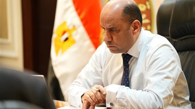 حصاد مديريات العمل بالمحافظات.. تسوية نزاعات ودعم للمرأة وذوي الهمم