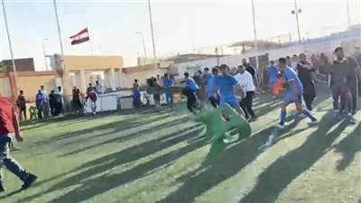 فوضى بعد نهائي الناشئين مواليد 2009 بين التجمع الأول والمدينة المنورة | فيديو