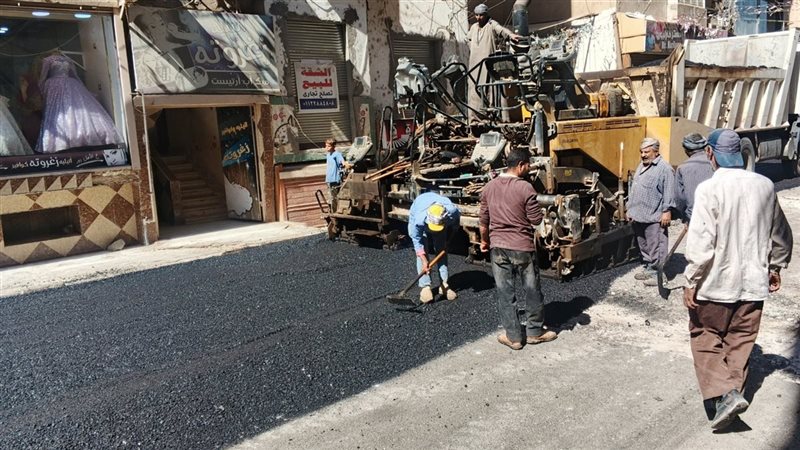 رصف شوارع مدينة منفلوط