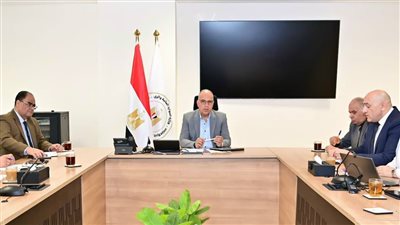 وزير الري يتابع إزالة التعديات بالموجة التاسعة والعشرين