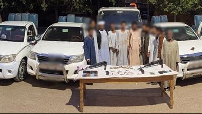 ضبط 11 شخص بينهم أجانب بحوزتهم 5 أطنان سولار قبل بيعها في السوق السوداء بأسوان