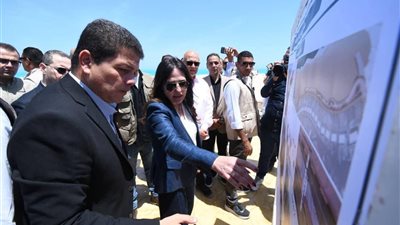 وزيرة الإسكان تتفقد مشروع بوغاز 