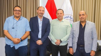 لقاء موسع لبحث تعزيز التدريب المهني للأطباء داخل منشآت السويس الصحية