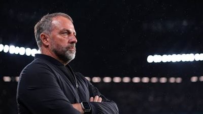 رسميًا.. برشلونة يعلن تمديد عقد هانز فليك حتى 2028
