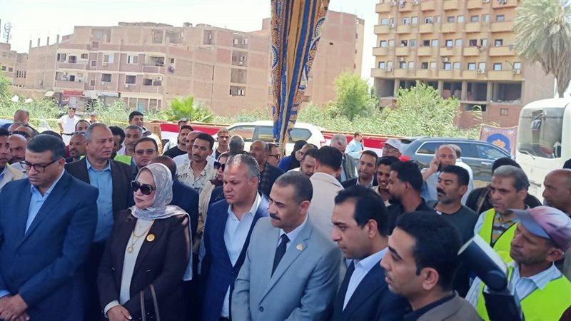 جانب من الزيارة 