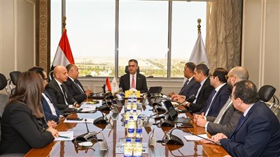 وزير التموين يعقد اجتماعًا موسعًا لمتابعة منظومة كارت الخدمات الحكومية الموحد