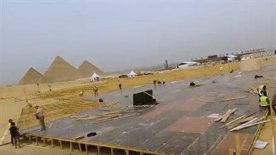 تركي آل الشيخ يعلن​ اقتراب انتهاء التجهيزات الخاصة للنزال التاريخي بالأهرامات