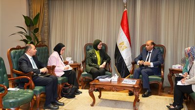 اجتماع بين العمل والخارجية لدعم تشغيل الشباب المصري بالخارج