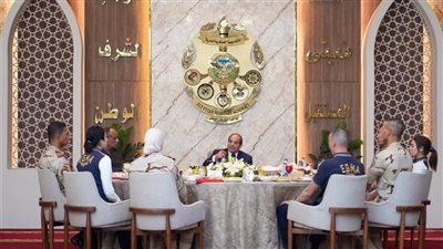 مصر في قلب العاصفة.. دلالات حديث السيسي عن أزمة إيران بالأكاديمية العسكرية|خاص