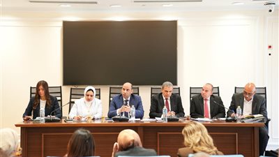 إشادة برلمانية بإدارة ملف النقابات.. ونشوى الشريف: وزير العمل يلتزم بالحياد