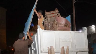 محافظ أسوان يتابع نتائج الحملات المكبرة لرفع الإشغالات والتعديات بأسوان