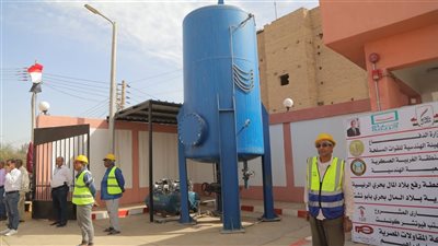 نقلة نوعية في الخدمة.. محافظ قنا يتفقد عددا من مشروعات 