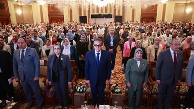 نقيب التمريض: قانون مزاولة المهنة على مكتب وزير الصحة تمهيدًا لإرساله للنواب