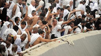 أدعية رمي الجمرات.. ما يُستحب قوله أثناء رمي الحصيات بمنى