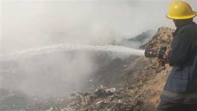 السيطرة على حريق التهم مصنع مخلفات صلبة بحى الكويت بالقليوبية