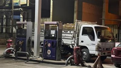  تموين قنا يضبط سيارتين لتهريبهما المواد البترولية لبيعها بالسوق السوداء