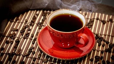 كيف يؤثر الكافيين على صحة  المعدة والقولون؟تعرفي علي ذلك 