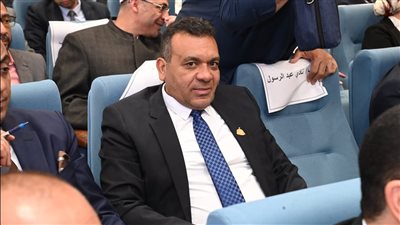 أشرف مرزوق يطالب بتعديل قانون التصالح في مخالفات البناء.. ومنال عوض توافق