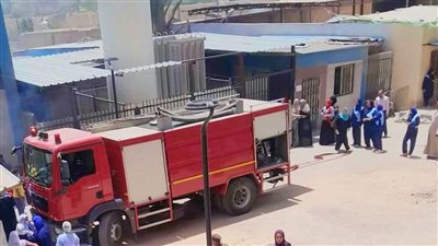 اندلاع حريق أعلى منزل بقرية فيديمين بالفيوم.. والحماية المدنية تسيطر 