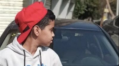 «ساعدوني أجيب حق بابا» استغاثة مؤثرة من طفل تهز السوشيال ميديا