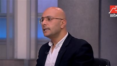 أب مش مجرم.. أحمد منسي يطالب بنظرة عادلة داخل قضايا الأسرة
