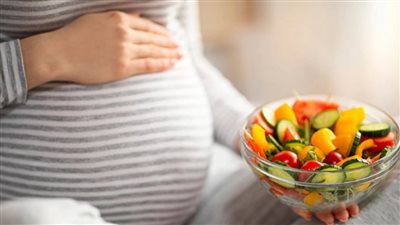 دراسة تكشف.. ما تأكلينه أثناء الحمل قد يحدد تفضيلات طفلك الغذائية