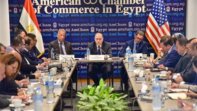 هيئة الدواء تبحث مع الغرفة الأمريكية تعزيز الاستثمار والتوسع بالأسواق الإفريقية