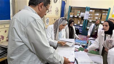 إحالة جميع العاملين المتغيبين في وحدتي 