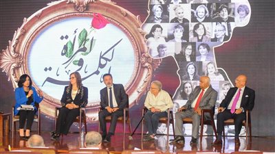 هجوم على خيري رمضان خلال ندوة «المرأة والكلمة» في الأهرام