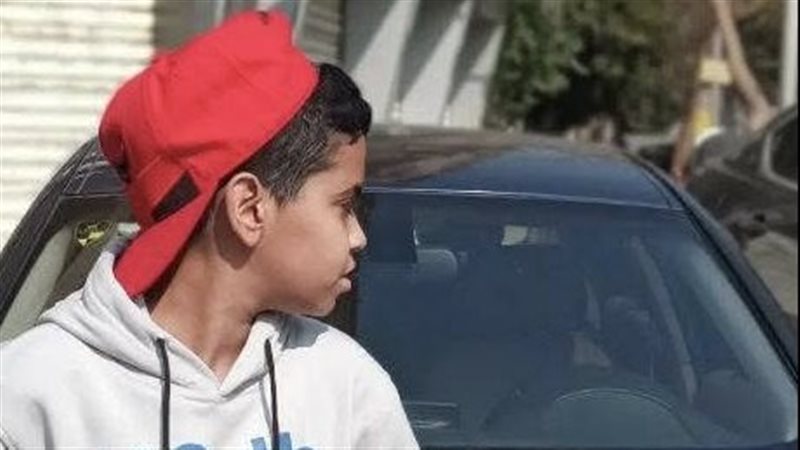 الطفل يونس هشام 