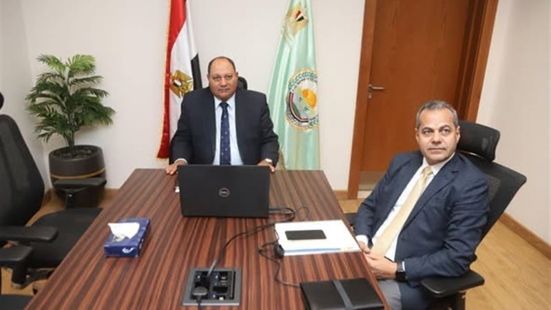 جانب من اعمال الدورة