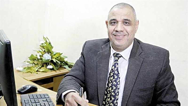 منير اديب 