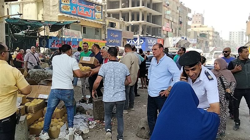 جانب من رفع الإشغالات