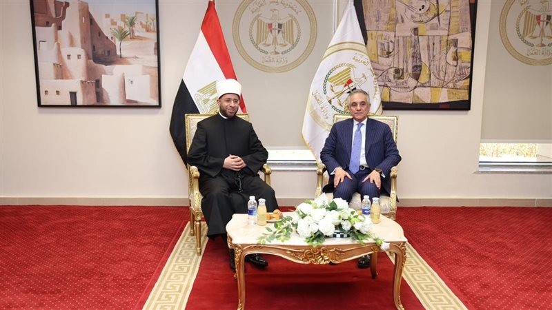 وزيري العدل والأوقاف