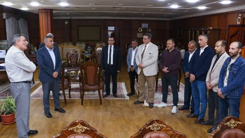 تكريم قيادات وعاملين