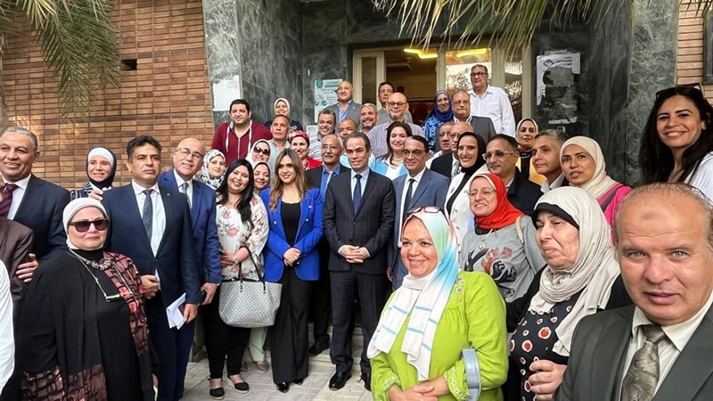 جانب من الزيارة