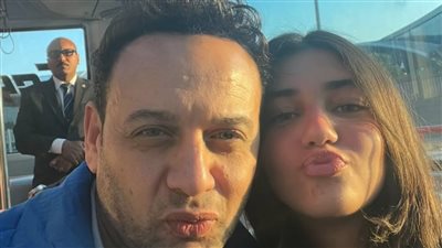 مصطفى قمر يحتفل بعيد ميلاد ابنته چودي الـ 16 |صور                             