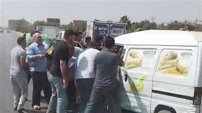 إصابة سائق سيارة سوزوكى في حادث تصادم على طريق القاهرة الزراعى بالقليوبية 