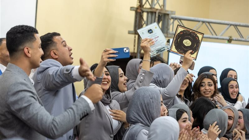 طلاب إعلام