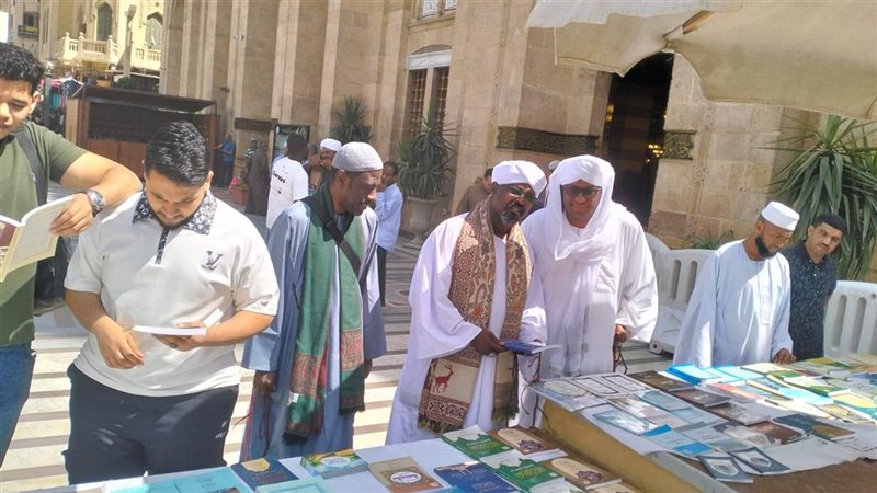 معرض الكتاب بمسجد