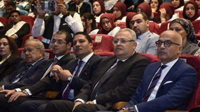 «حكاية نصر».. معهد البحوث الجنائية والتدريب ينظم أولى الصالونات الثقافية بجامعة عين شمس 