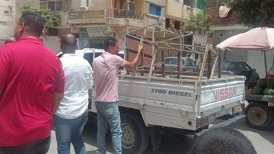 حي عتاقة بالسويس يشن حملة مكبرة لرفع الإشغالات بمنطقة بالعرب