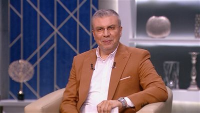 عمرو الليثي عن عادل إمام: 