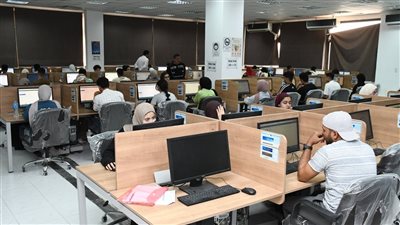انطلاق الاختبارات الإلكترونية بكلية الصيدلة بجامعة الإسماعيلية الأهلية 