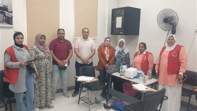 3745 خدمة مجانية قدمتها قافلة لصحة بنى سويف لاهالى منشأة طاهر باهناسيا 
