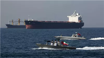صحيفة بريطانية: إغلاق مضيق هرمز يفضح ثغرة استراتيجية خطيرة لدى واشنطن